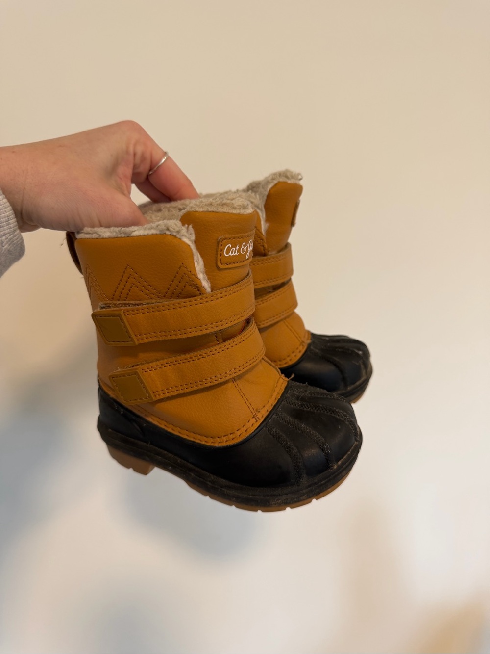 Cat & Jack Toddler Insulated Strap Snow Boots - Mustard & Black